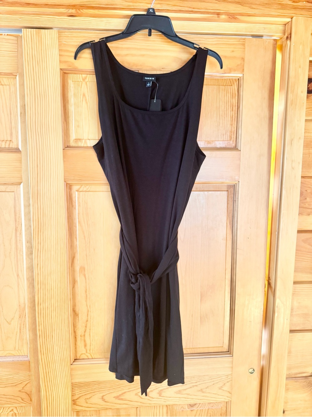 NWT torrid Black Sleeveless Tie-Waist  Dress